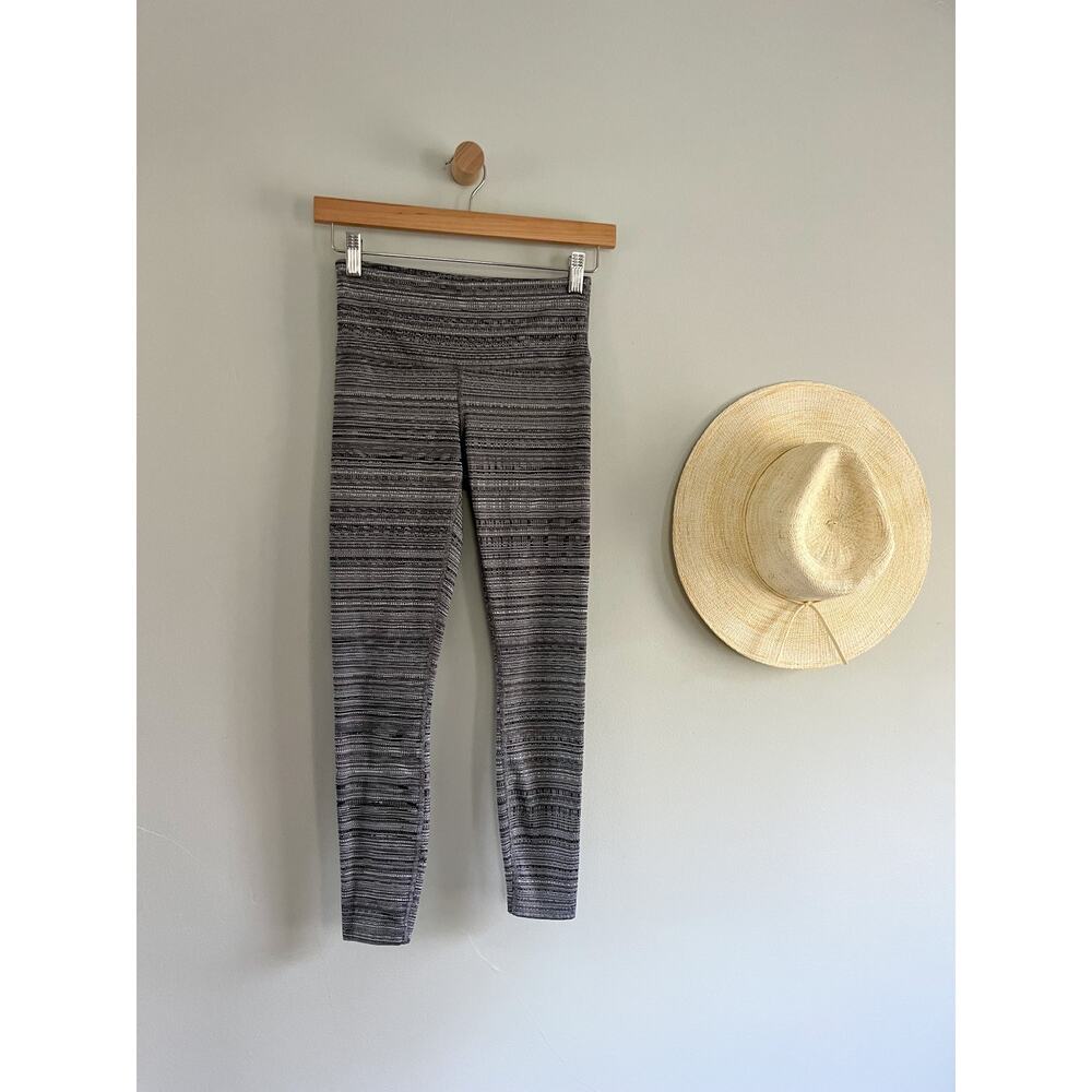 Athleta | High Rise Jacquard Chaturanga Legging Gray | Sz XS